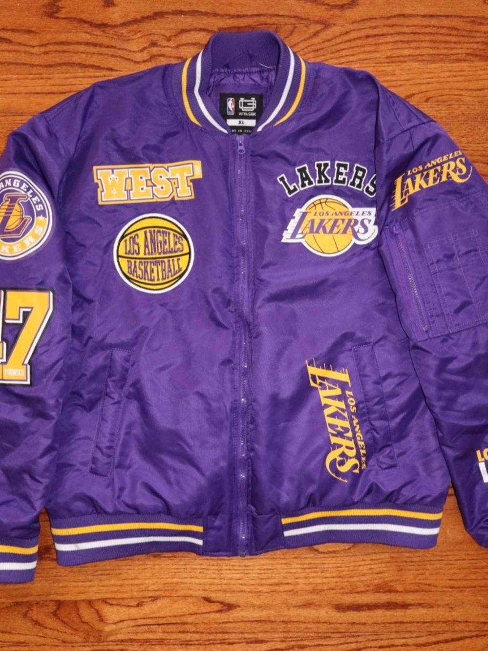 Los Angeles Lakers NBA UlLos Angeles Lakers Purple Varsity Jacket - NBA Licensed
